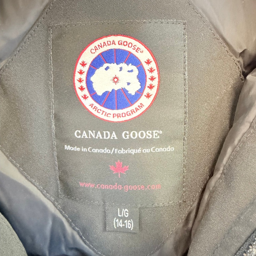 Canada Goose Rundle Bomber Youth Large Black Fur Trim Hooded Parka 7995Y R - Picture 2 of 10